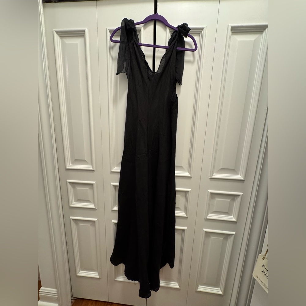 Black Ruffled Linen Sleeveless Deep V-Neck Romper/Jumpsuit